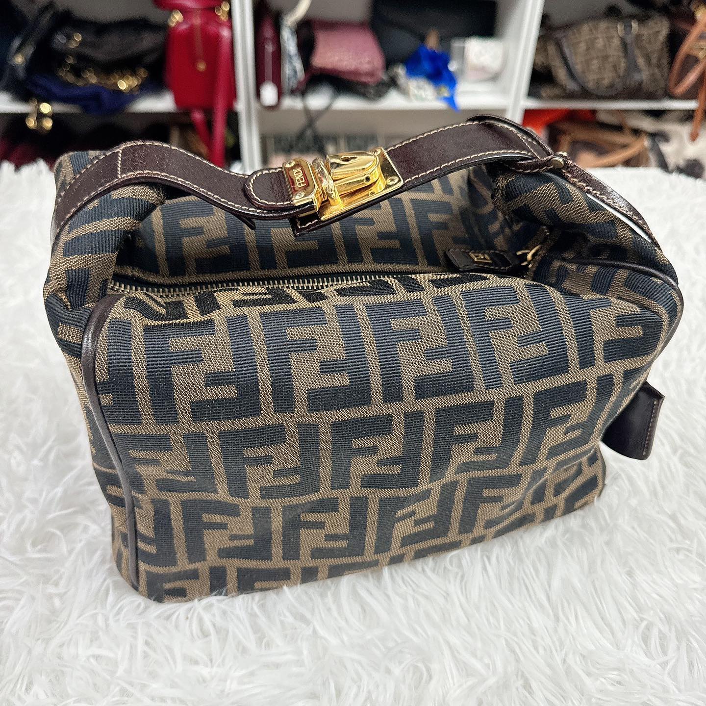 FENDI Zucca Handbag 老花飯盒包 連塵袋