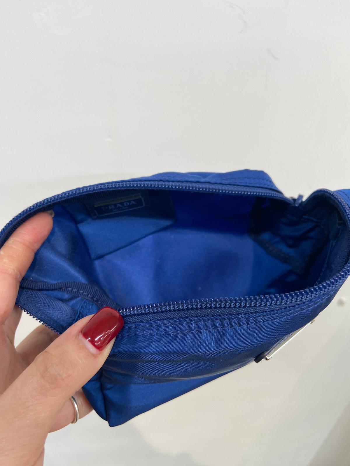 PRADA 拉鍊pouch
