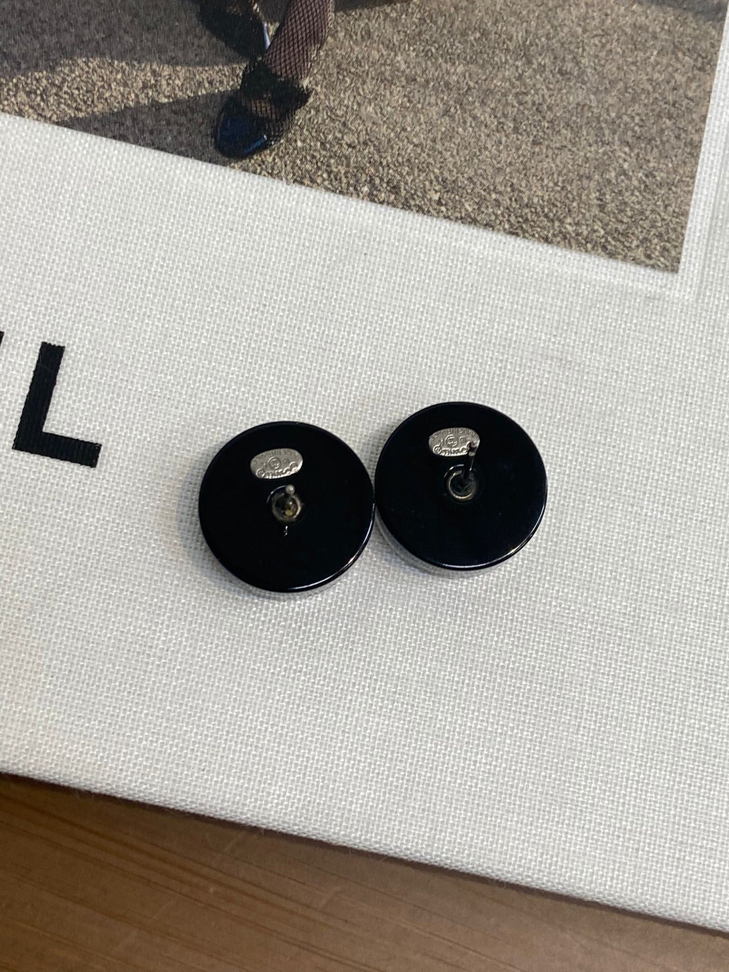 CHANEL 圓形耳環