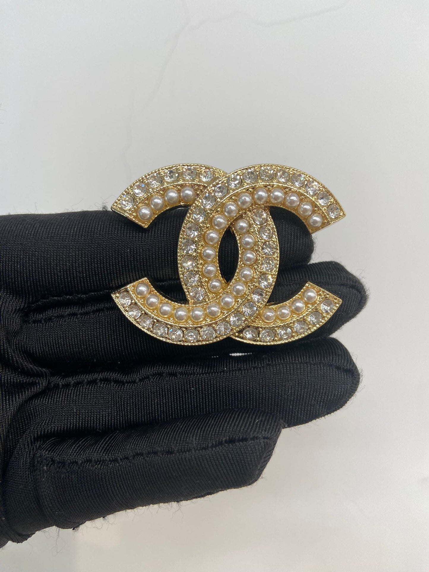 Chanel brooch 心口針