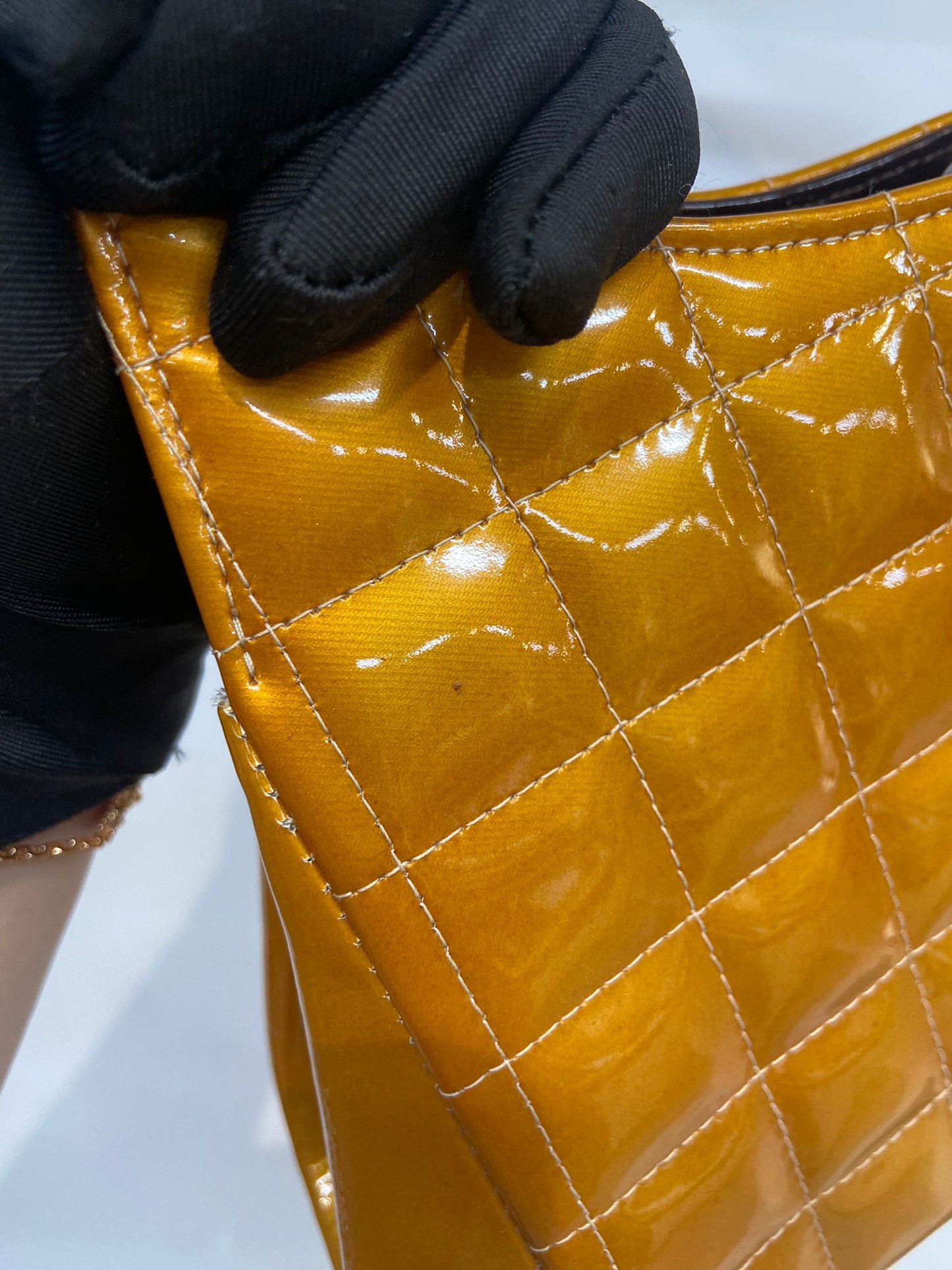 Chanel 漆皮手挽 腋下包
