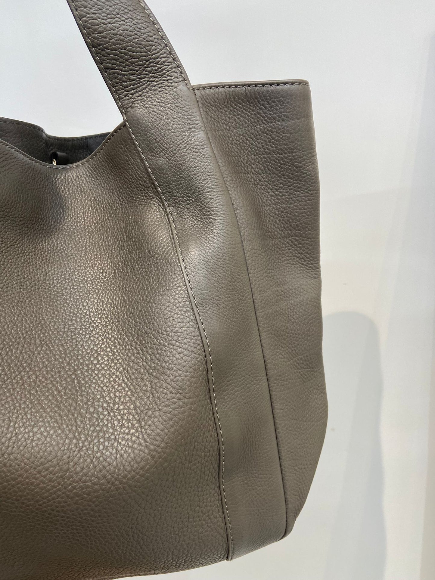 Gucci Tote Bag 有塵袋