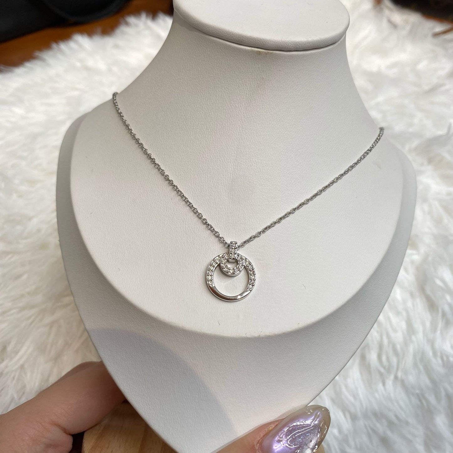 SWAROVSKI 頸鏈 雙圈設計款