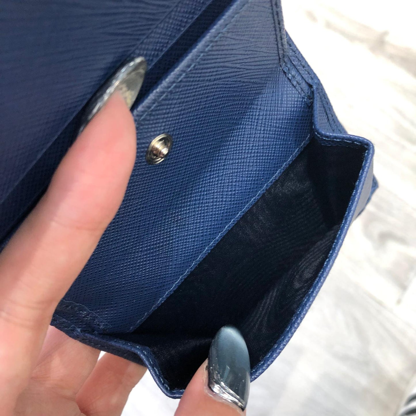 PRADA 藍色銀包 有盒 未使用品