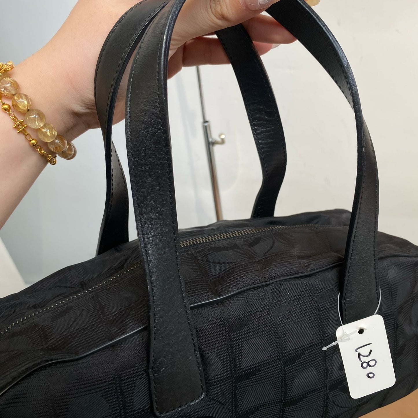 Chanel 保齡球冰格 有貼