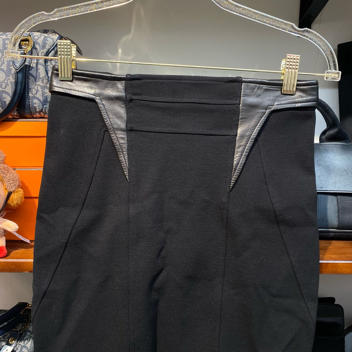 Givenchy包臀半截裙