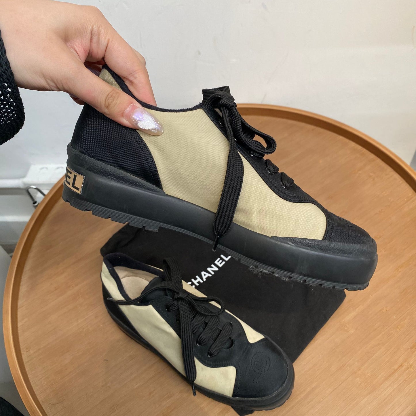CHANEL 休閑鞋