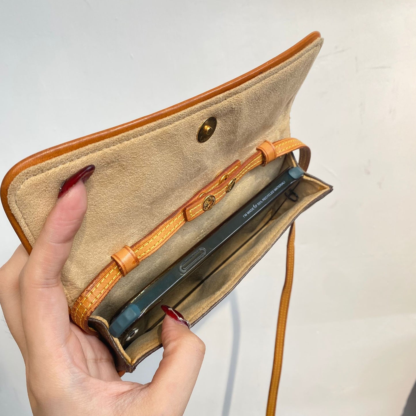 LV 信封斜孭袋
