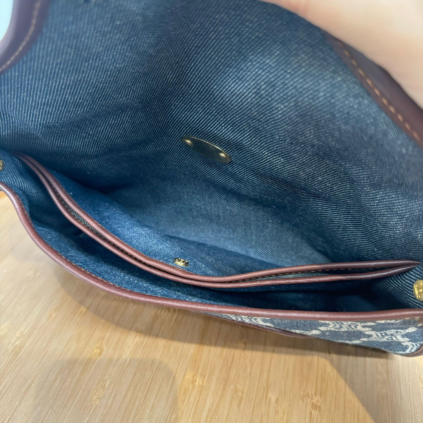 CELINE 牛仔腋下袋