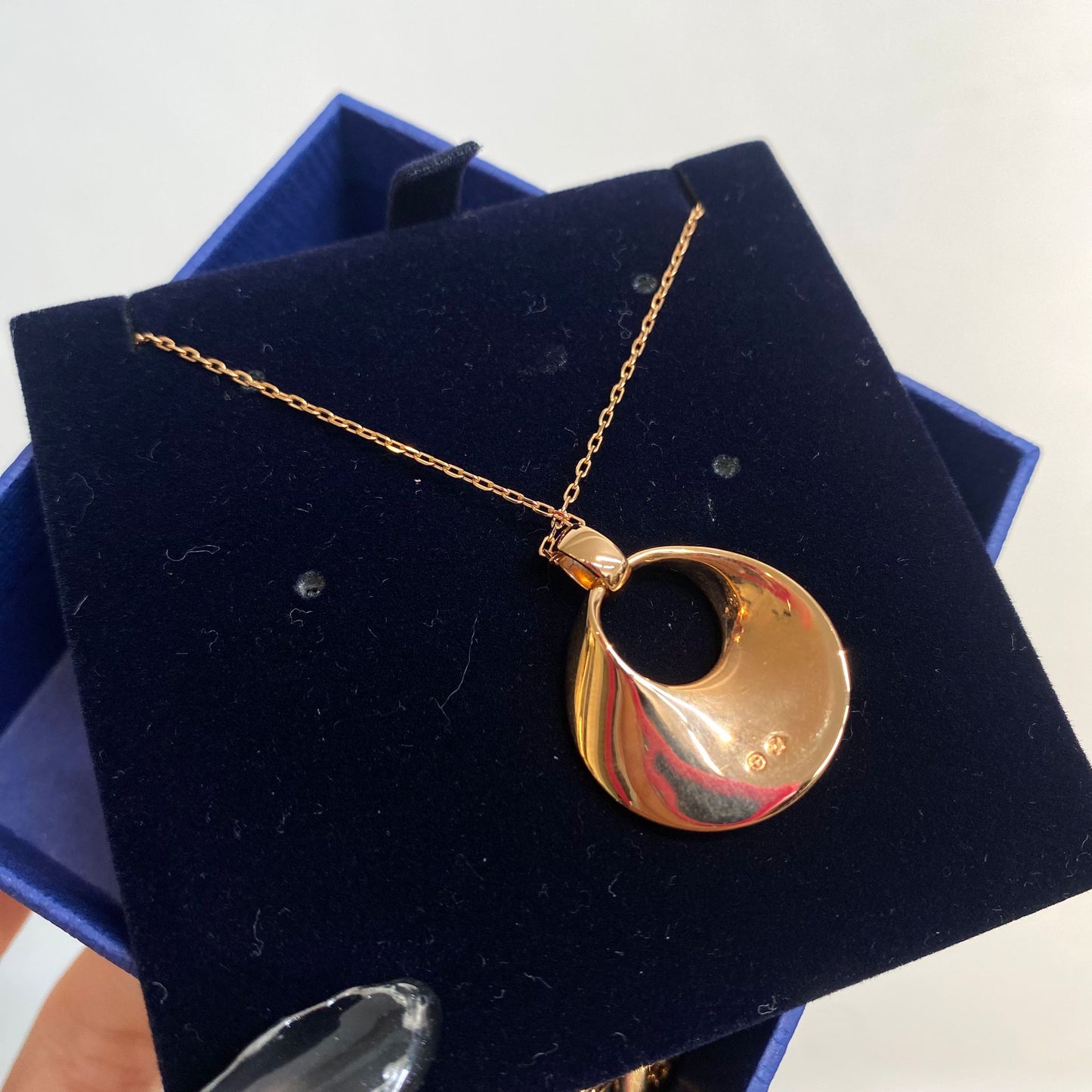 SWAROVSKI 頸鏈 有盒