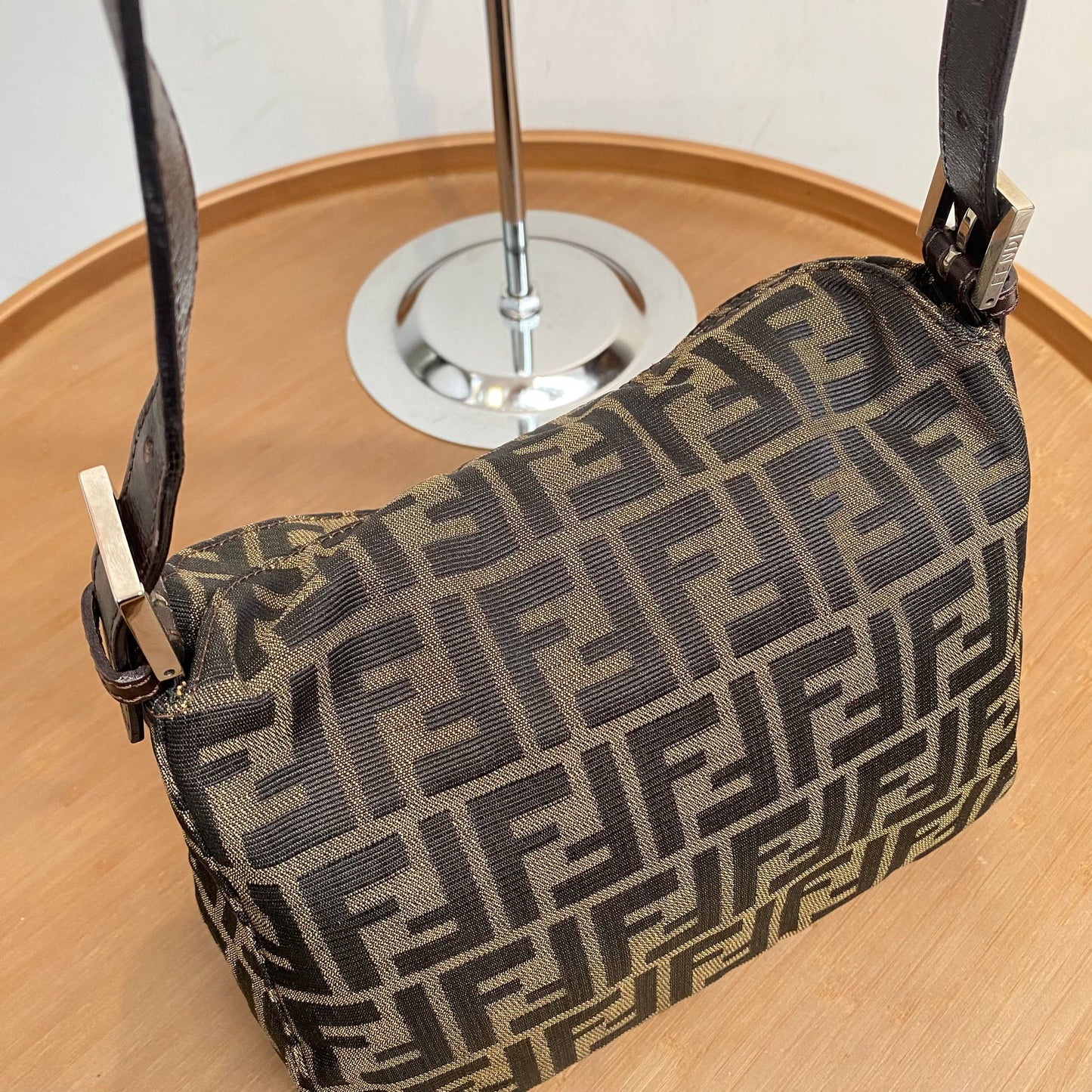 Fendi 單肩袋