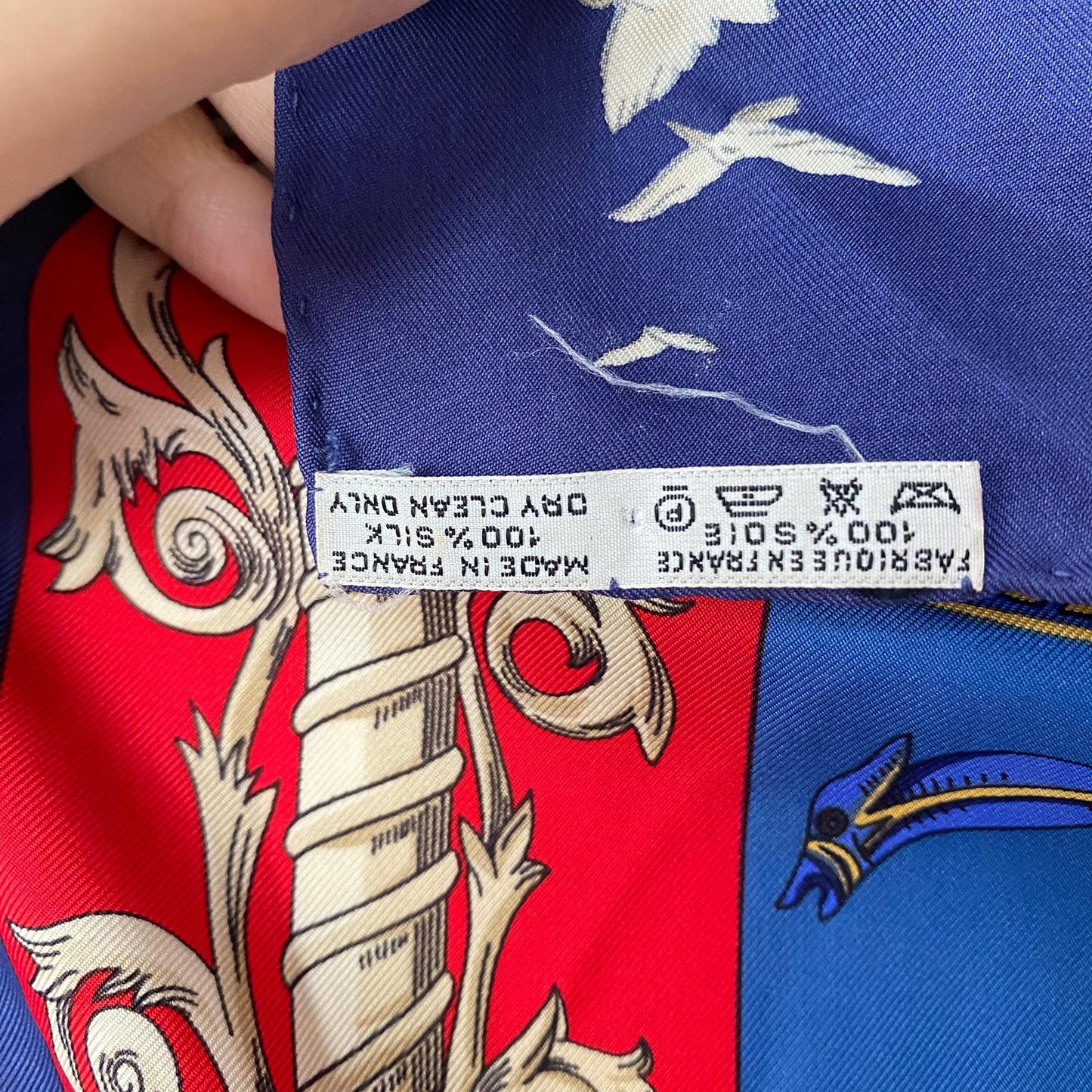 Hermes 100%真絲藍色大絲巾 有tag
