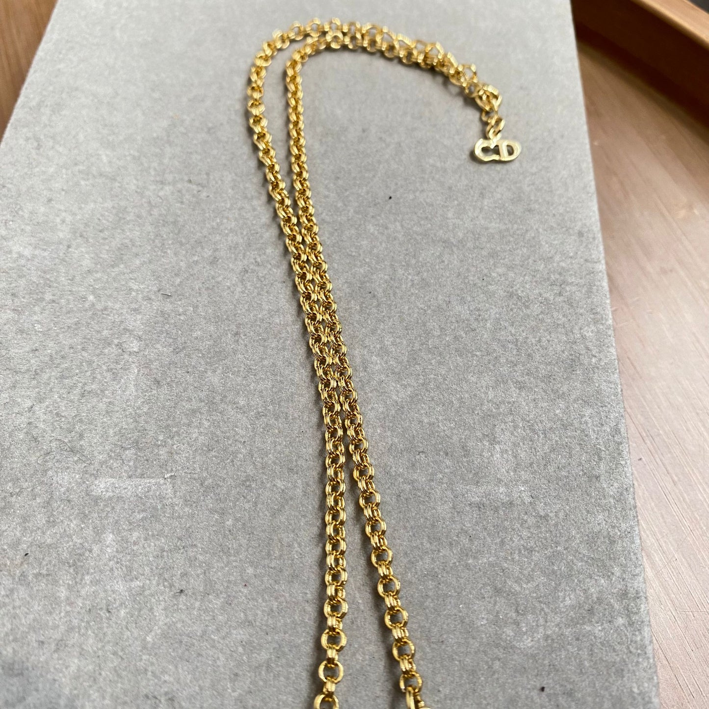 Dior 四鑽頸鏈