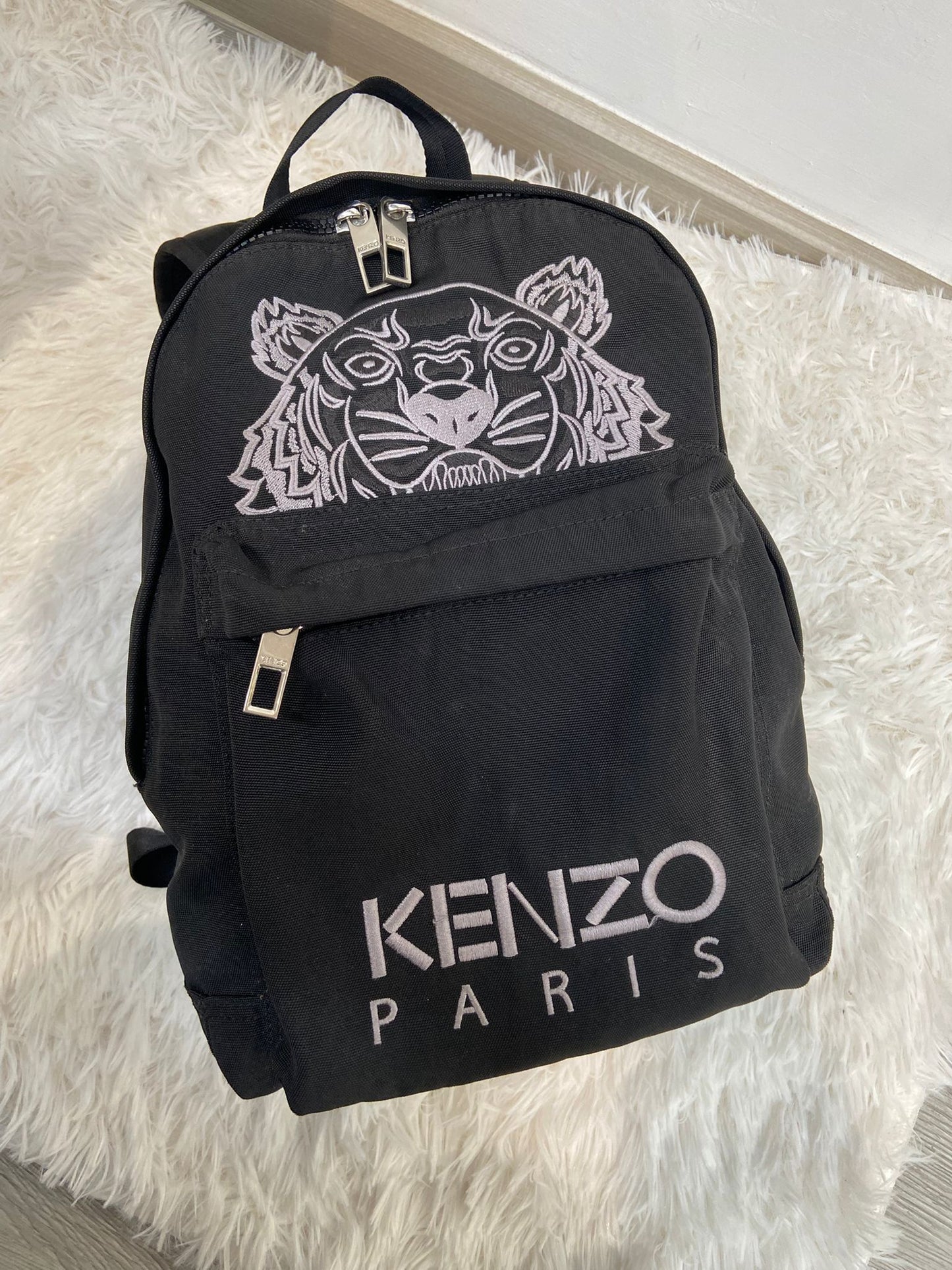 KENZO 黑色布款背囊