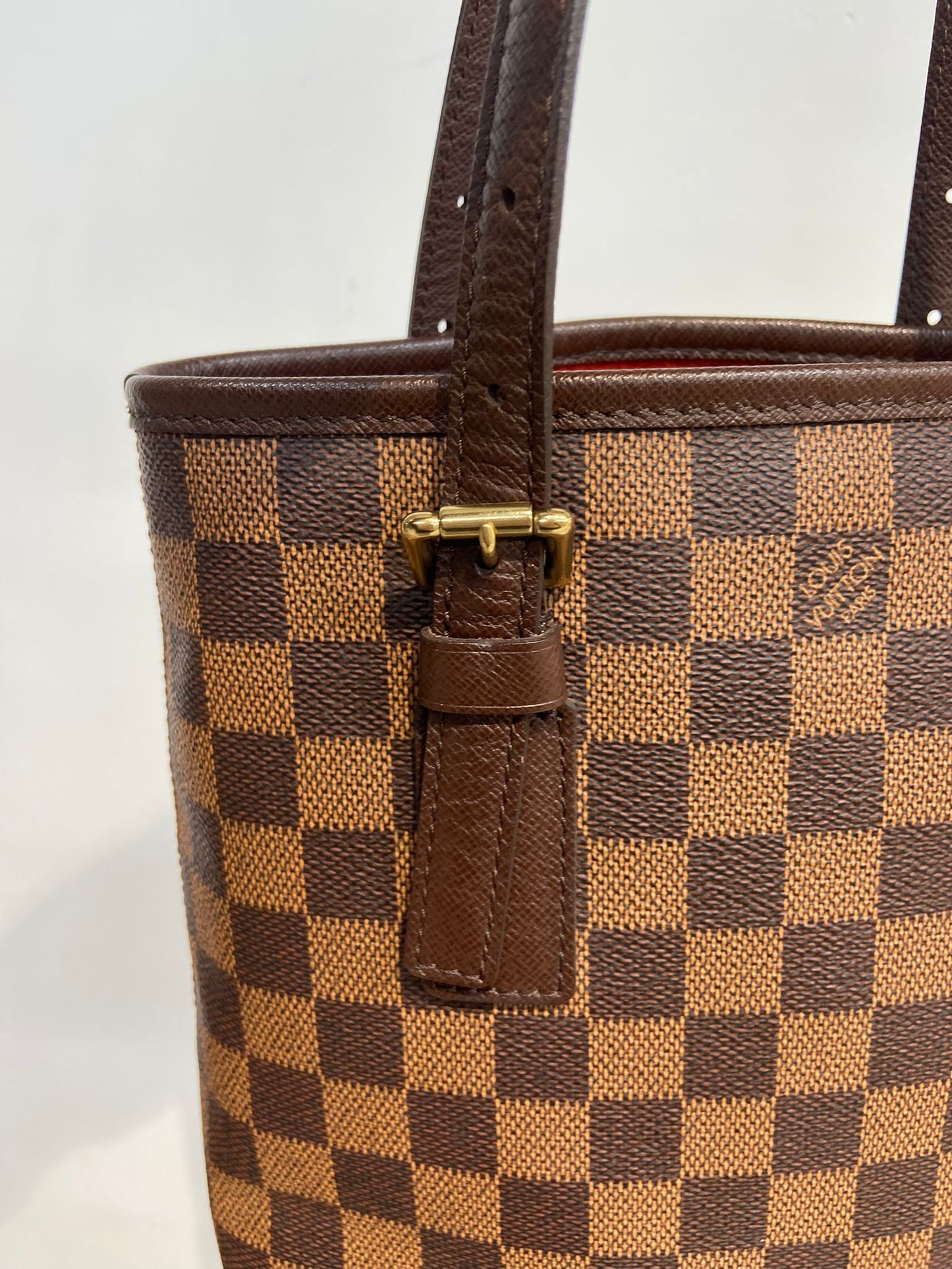 LV 棋盤水桶單肩包