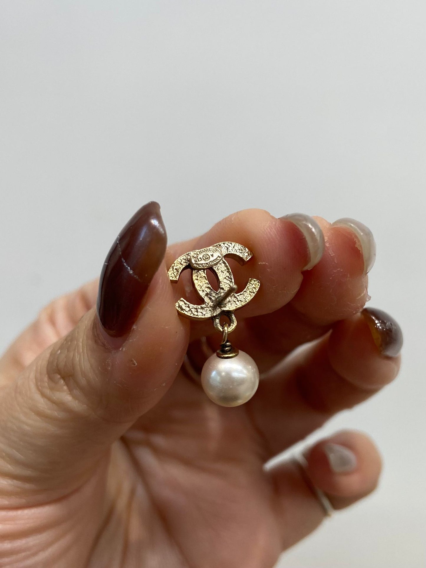 Chanel 復古金 吊珍珠耳環