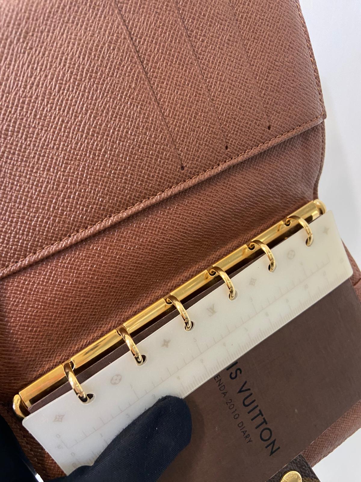 LV 老花手帳