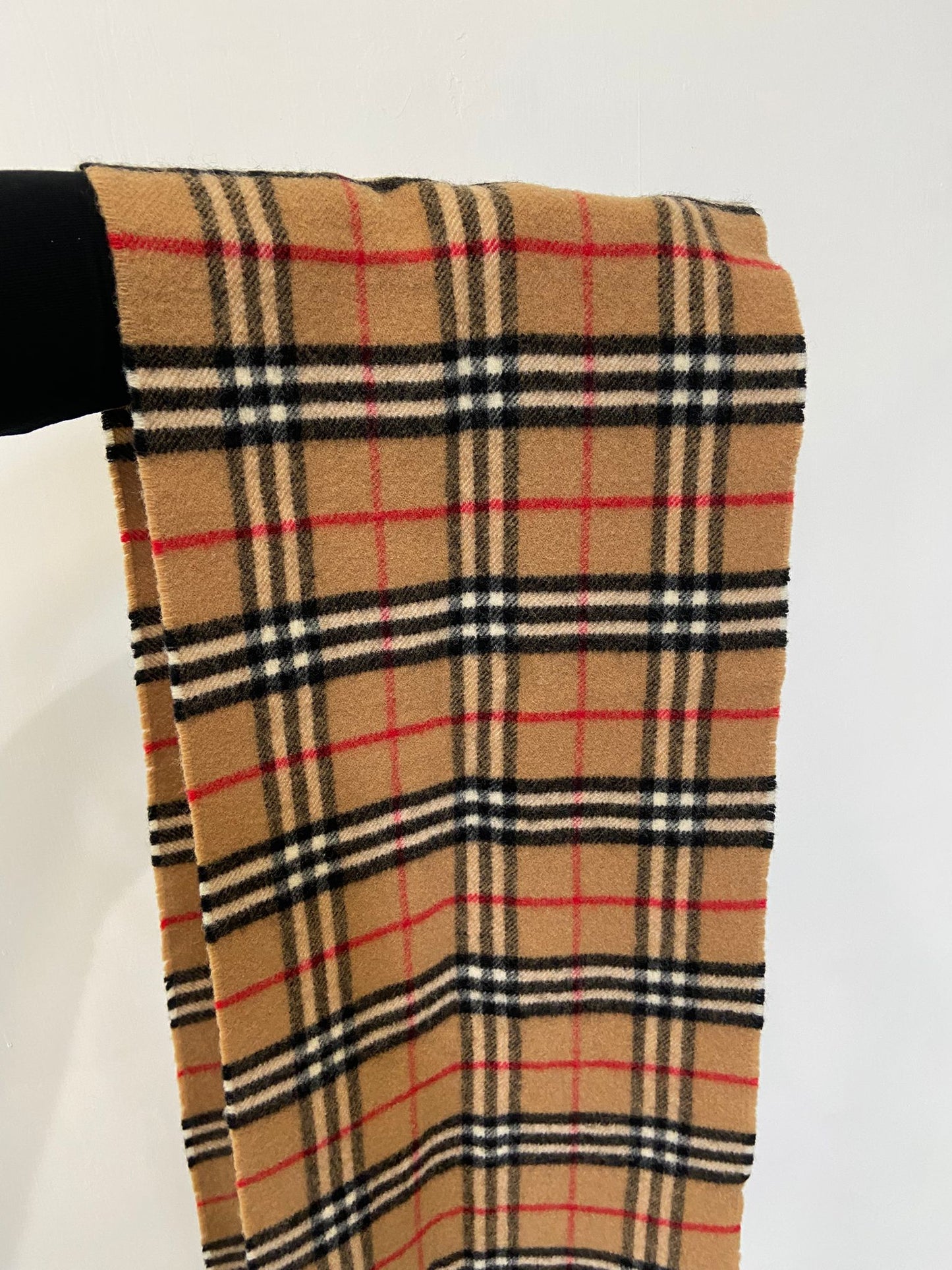 Burberry 駝色 格仔羊毛頸巾