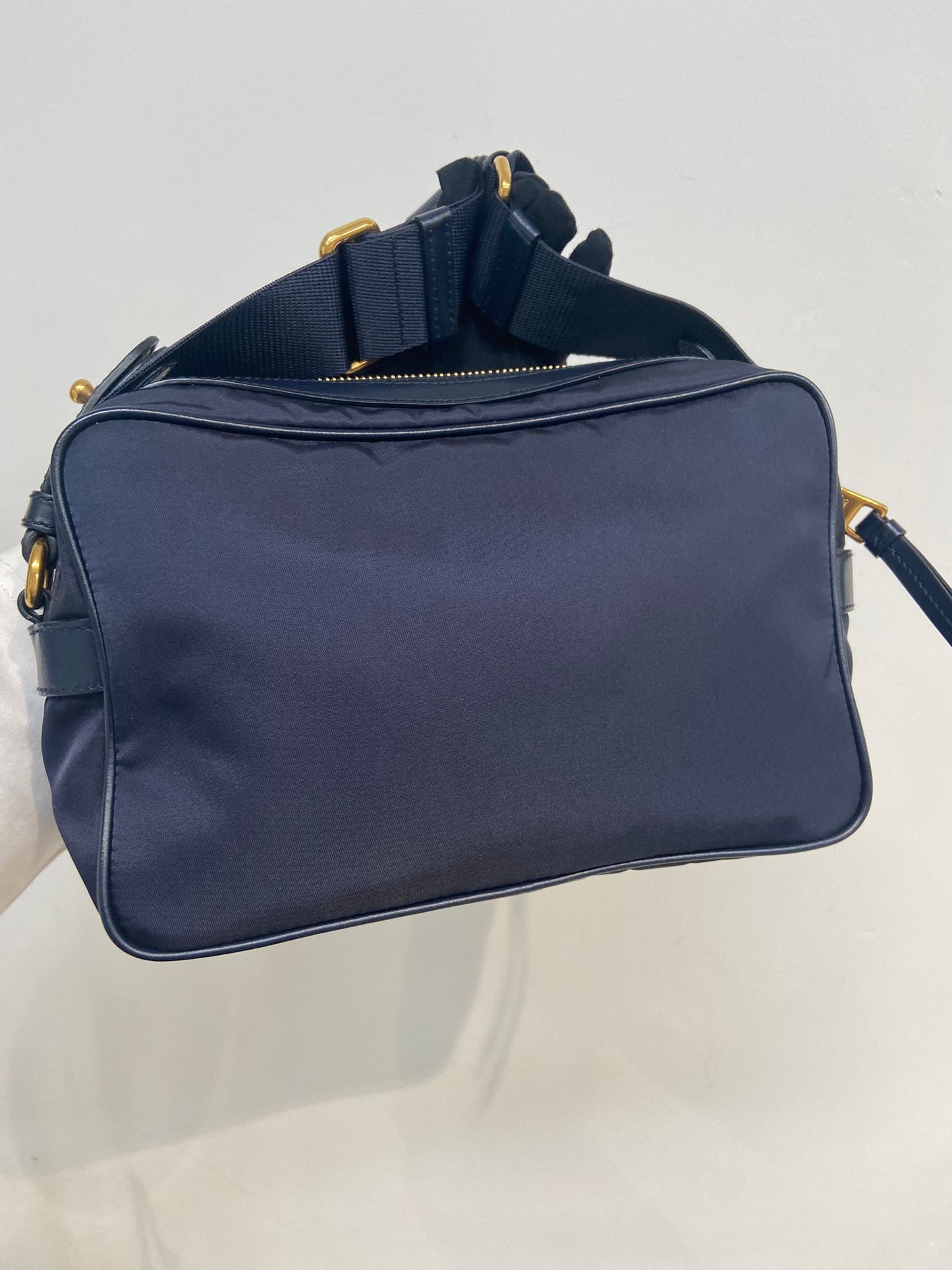 Prada nylon相機包