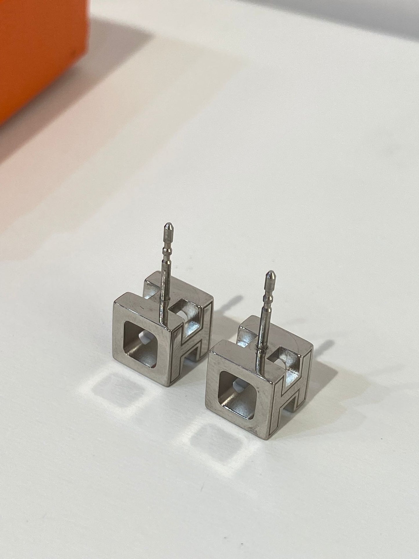 Hermes Cube H earrings