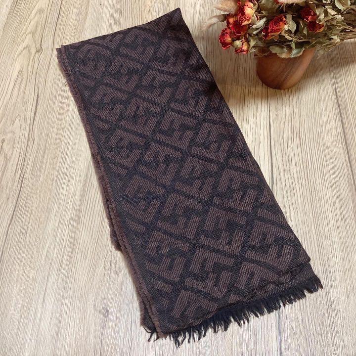 Fendi Classic FF Brown Scarf 深啡老花薄頸巾