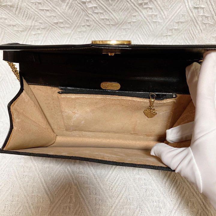 Gucci Gold Logo Black Shoulder Bag 黑色暗花金扣側背包