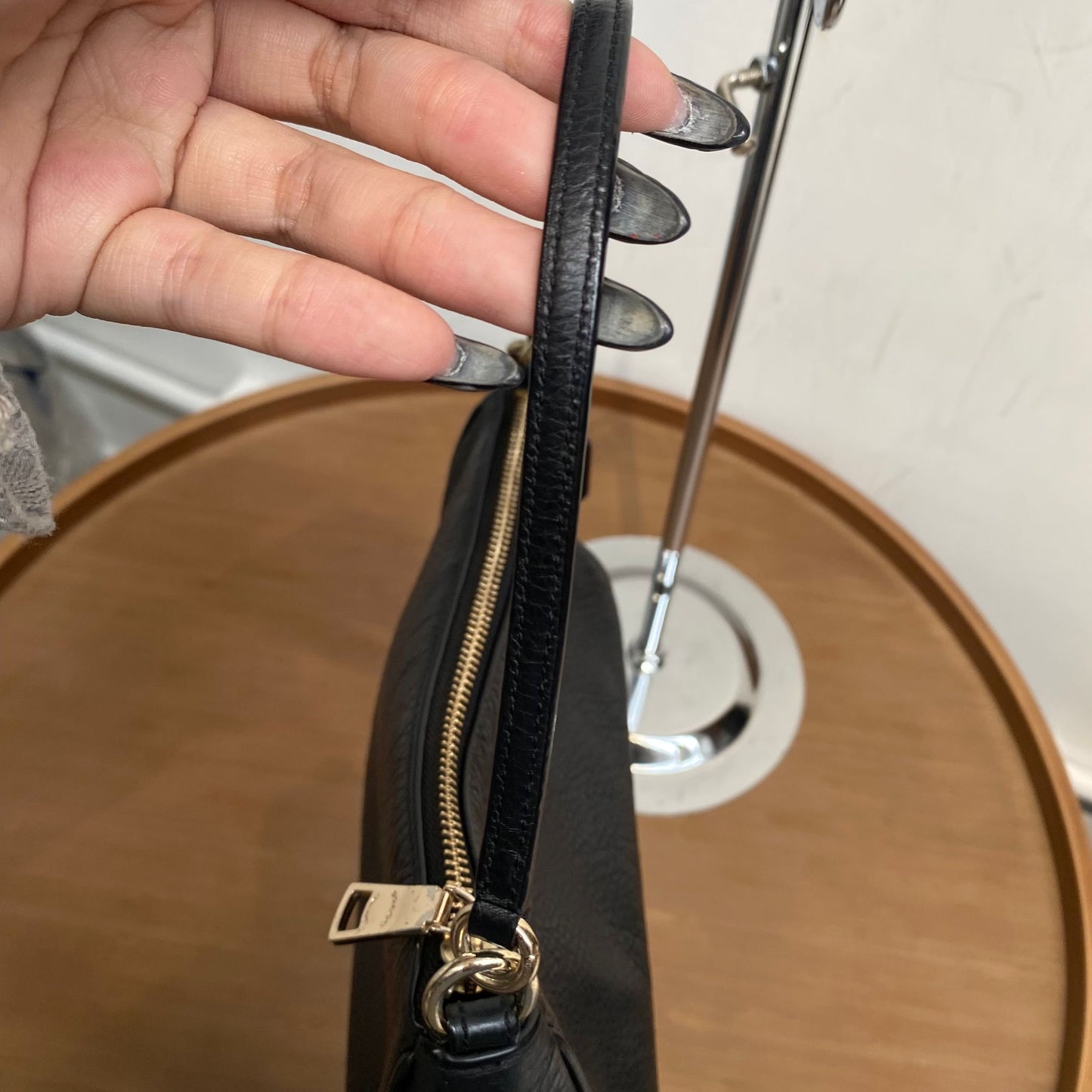 COACH 黑色真皮腋下包