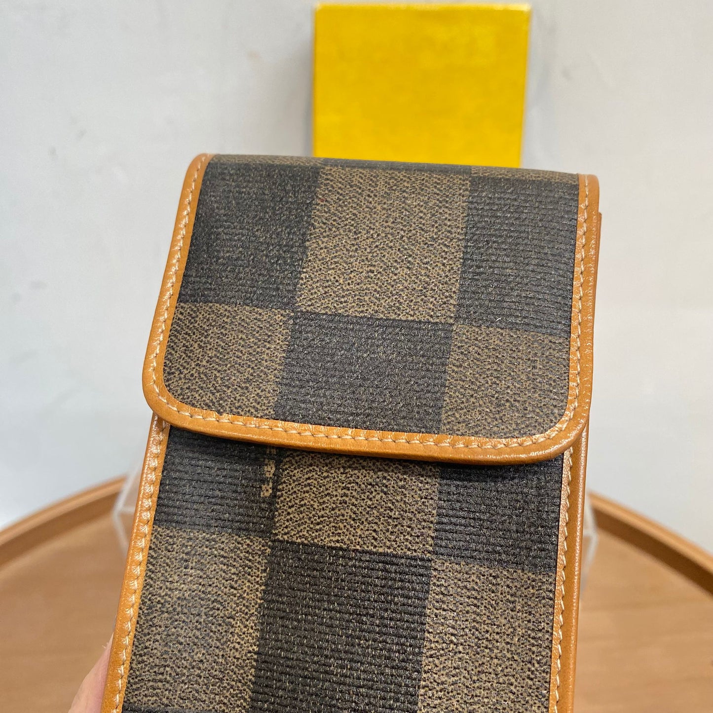 Fendi Case 有盒