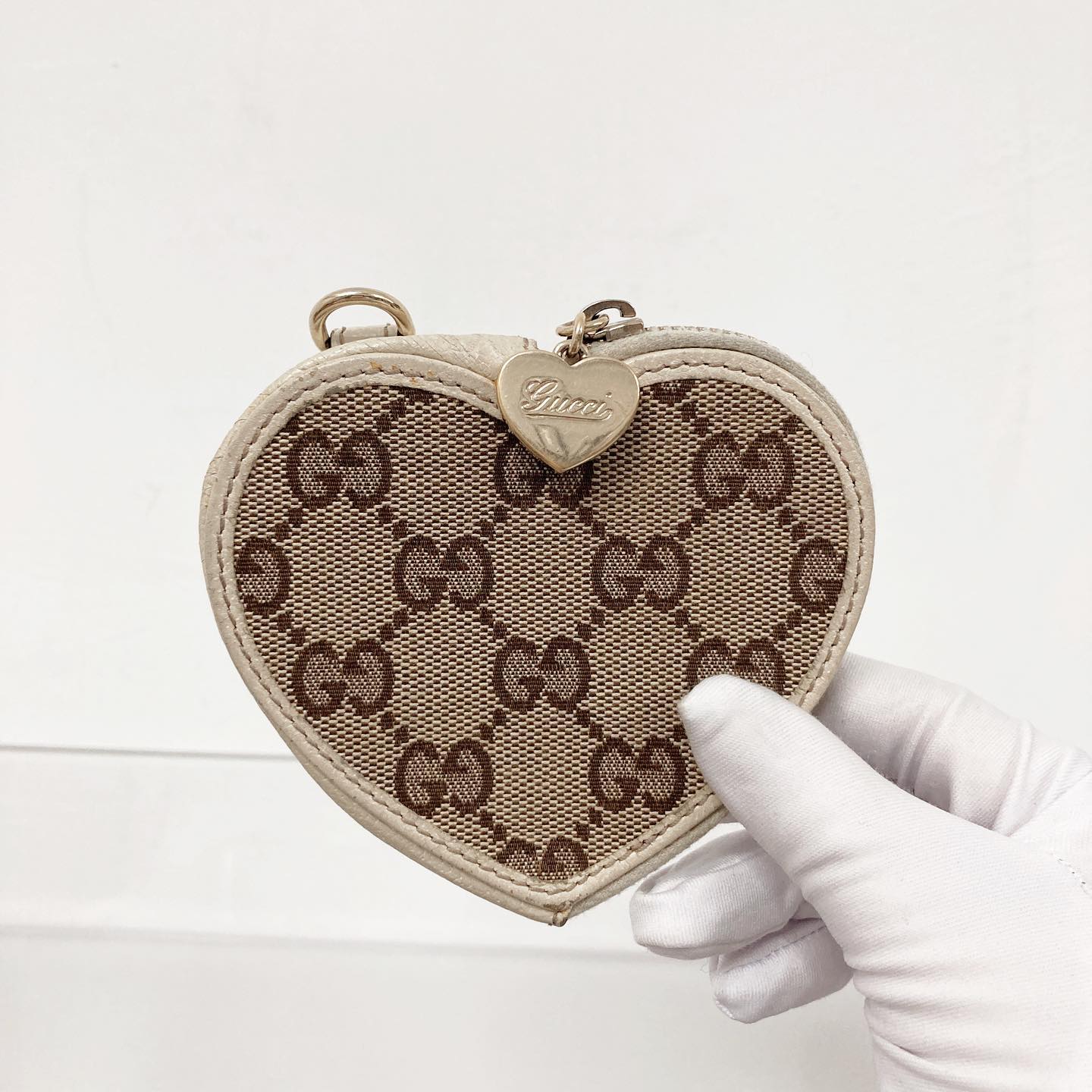 Gucci GG Heart Coin Bag 老花心心散紙包