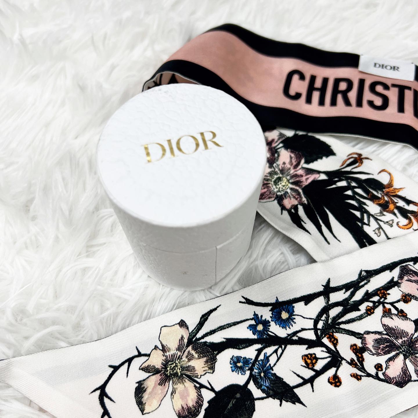 Christian Dior 100% Silk Scarf Twilly 真絲絲巾 連原裝盒