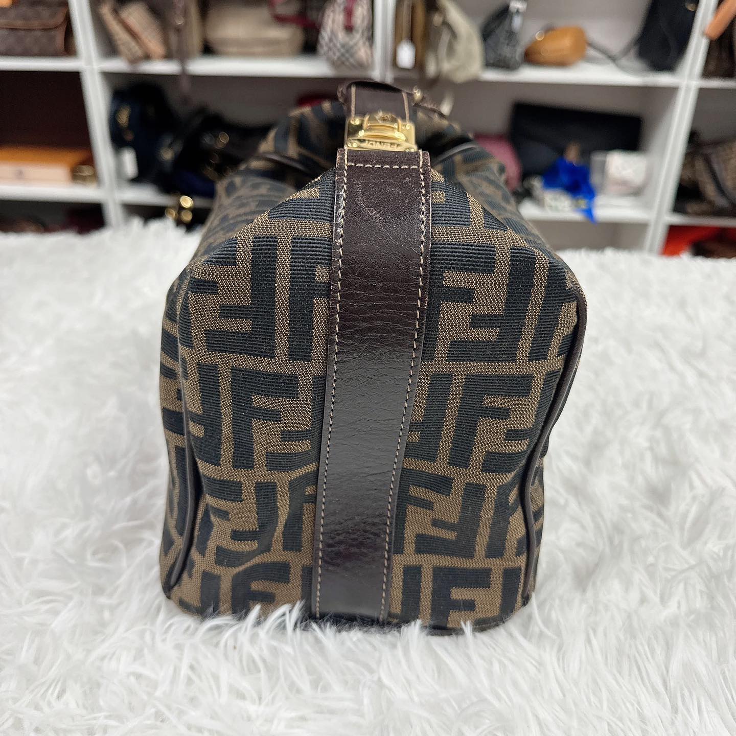 FENDI Zucca Handbag 老花飯盒包 連塵袋