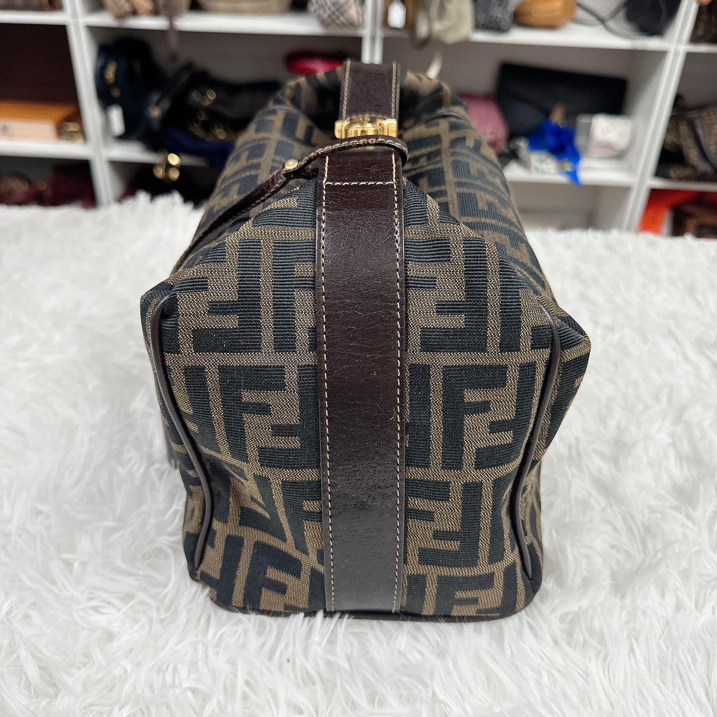 FENDI Zucca Handbag 老花飯盒包 連塵袋