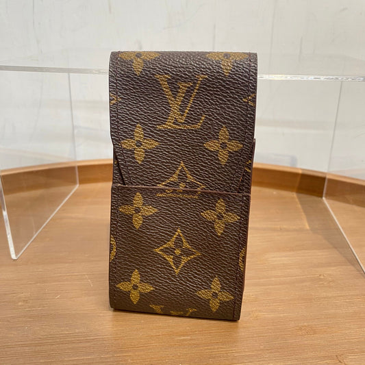 LV Case