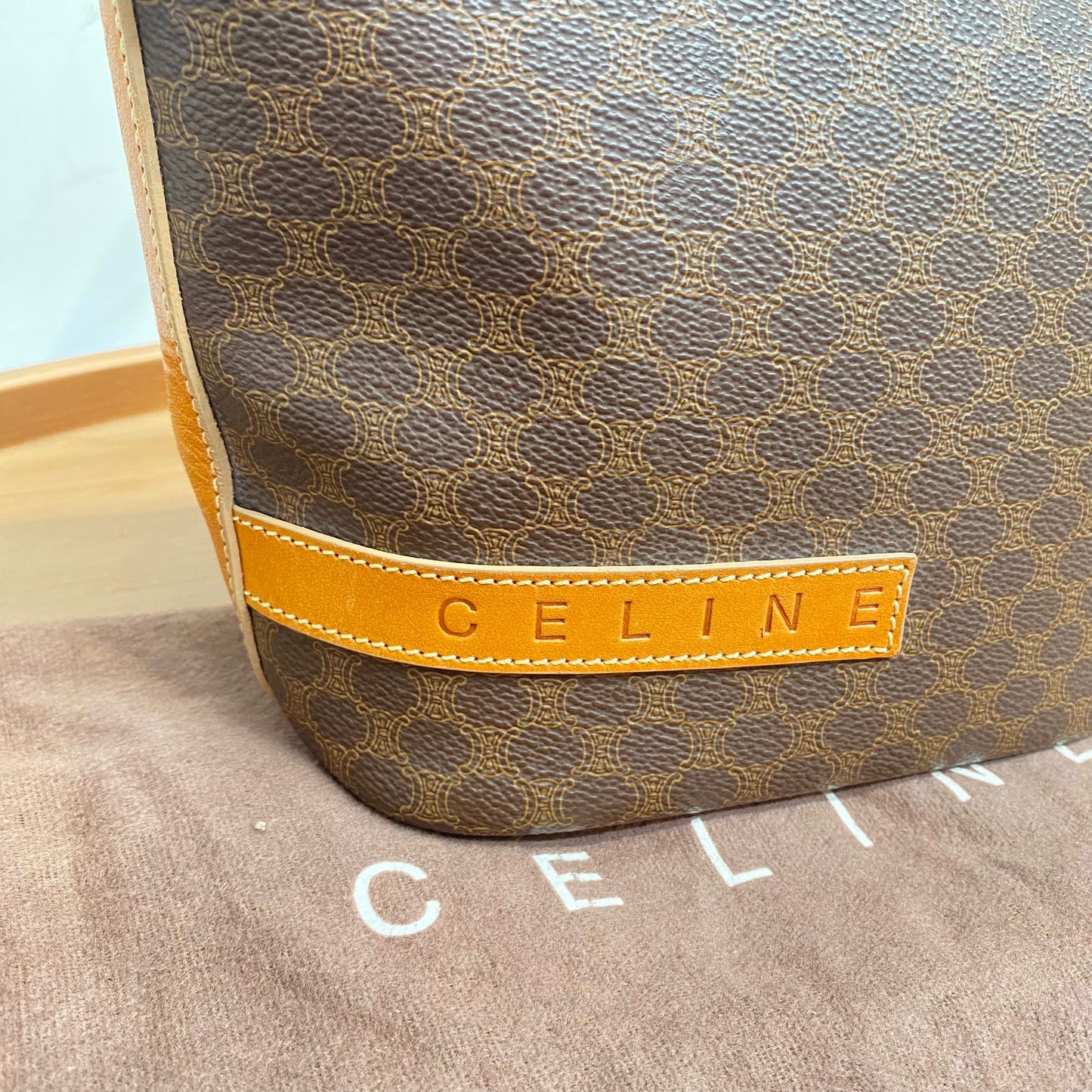 CELINE 飯盒袋