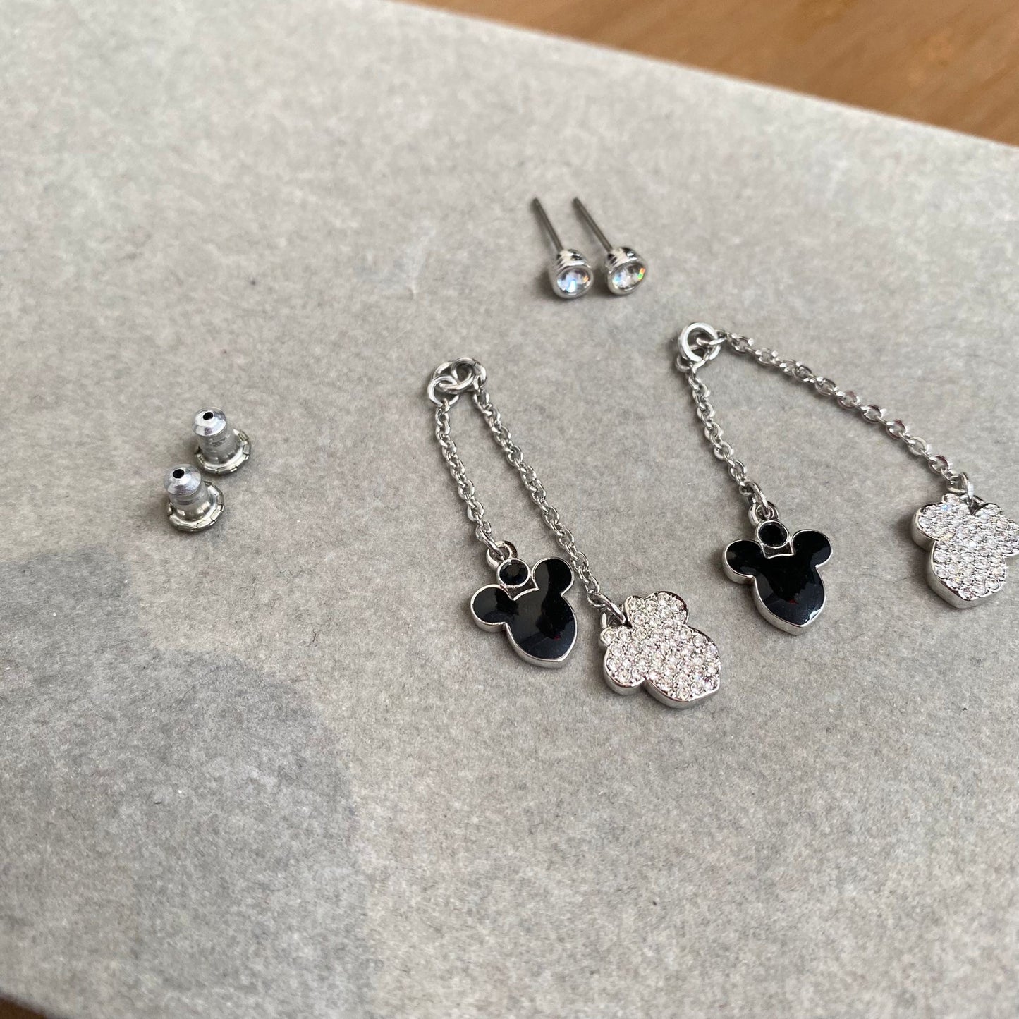 Swarovski 米奇耳環 有盒