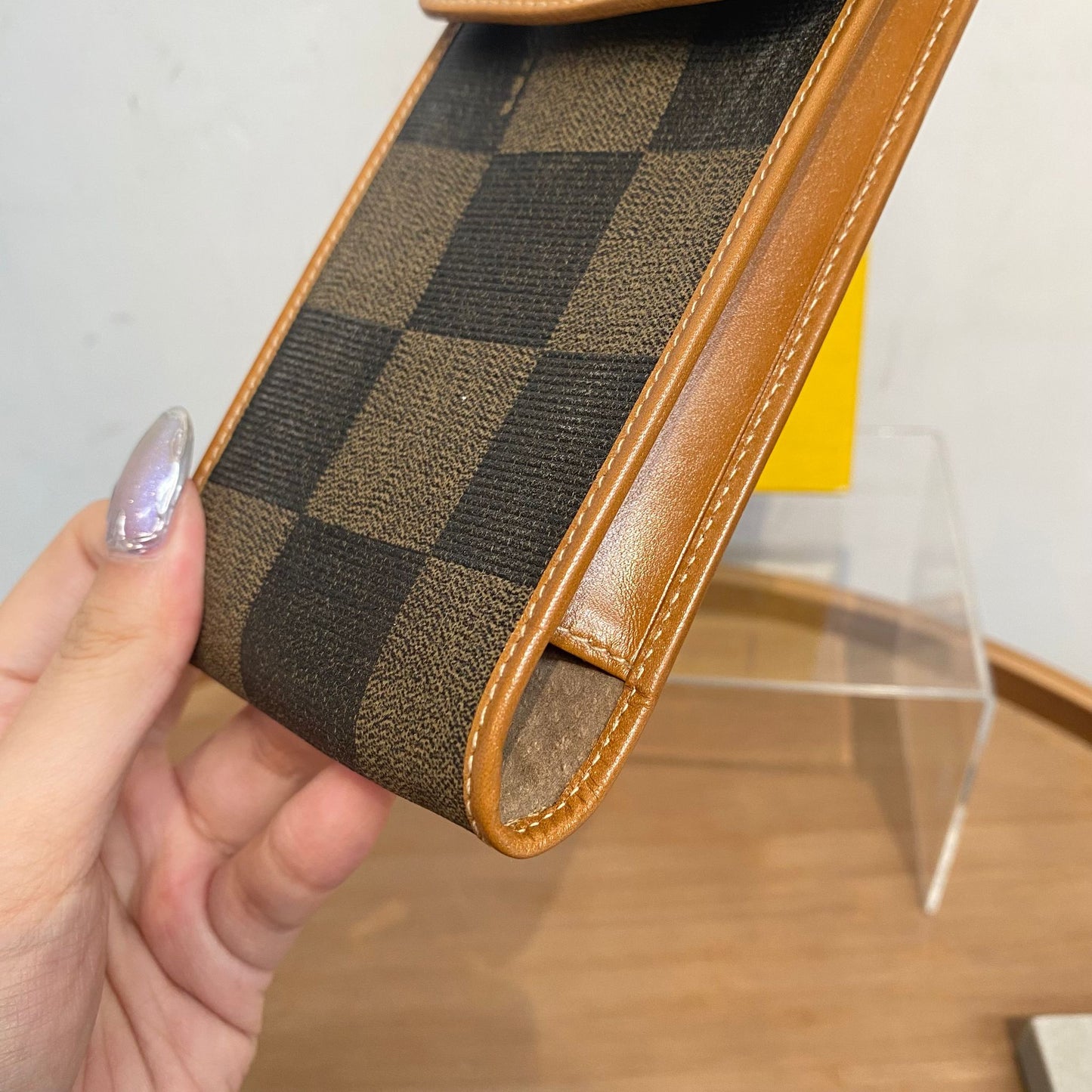 Fendi Case 有盒