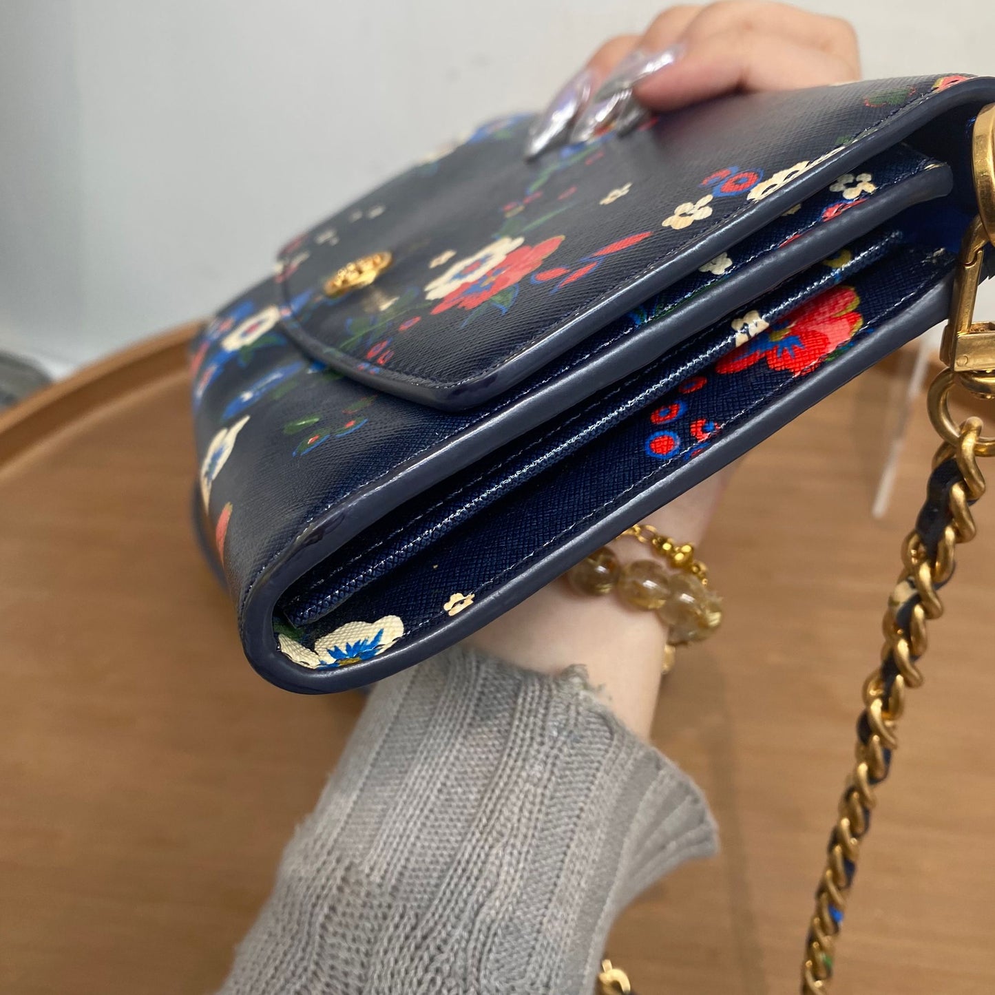 Tory Burch 花花斜孭袋