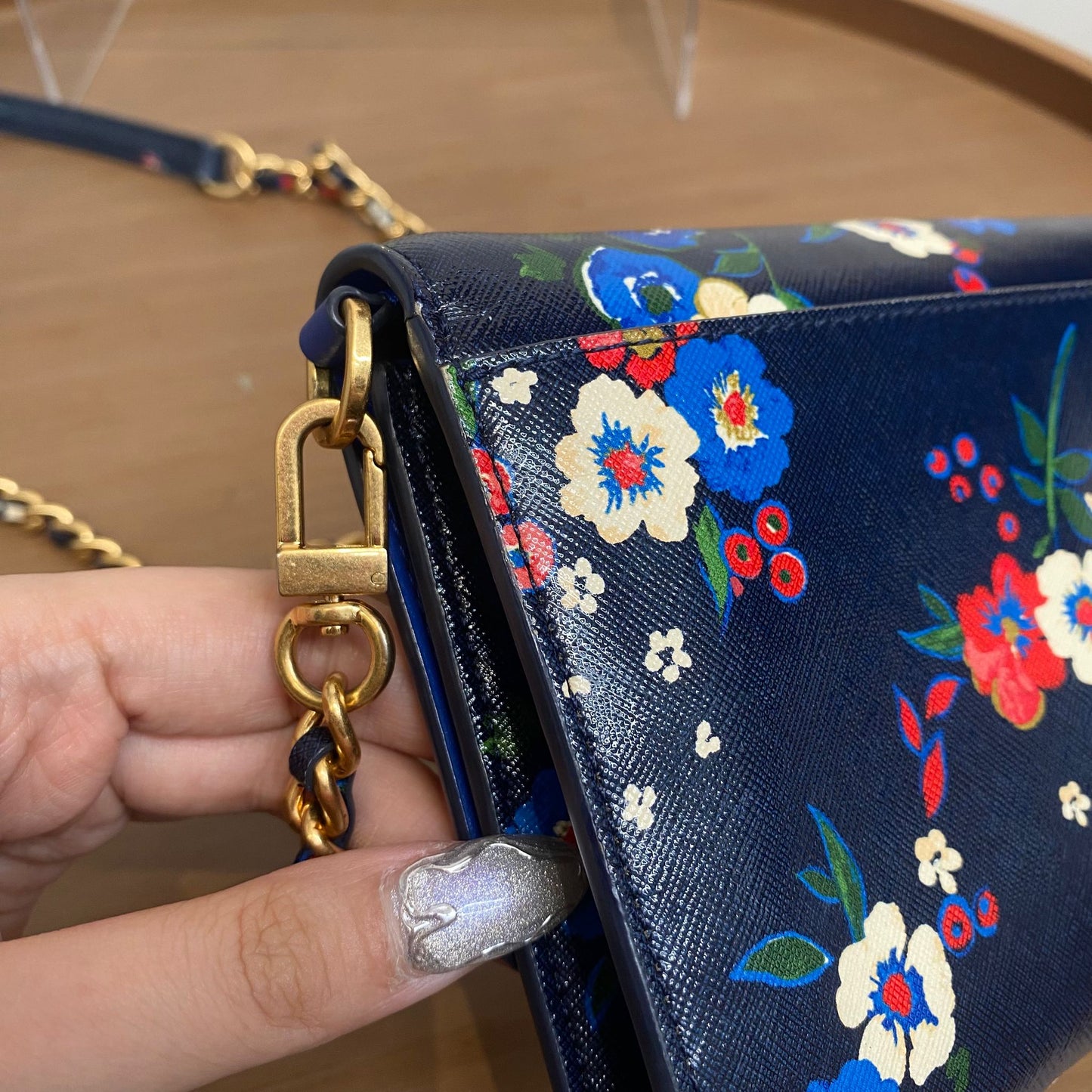 Tory Burch 花花斜孭袋