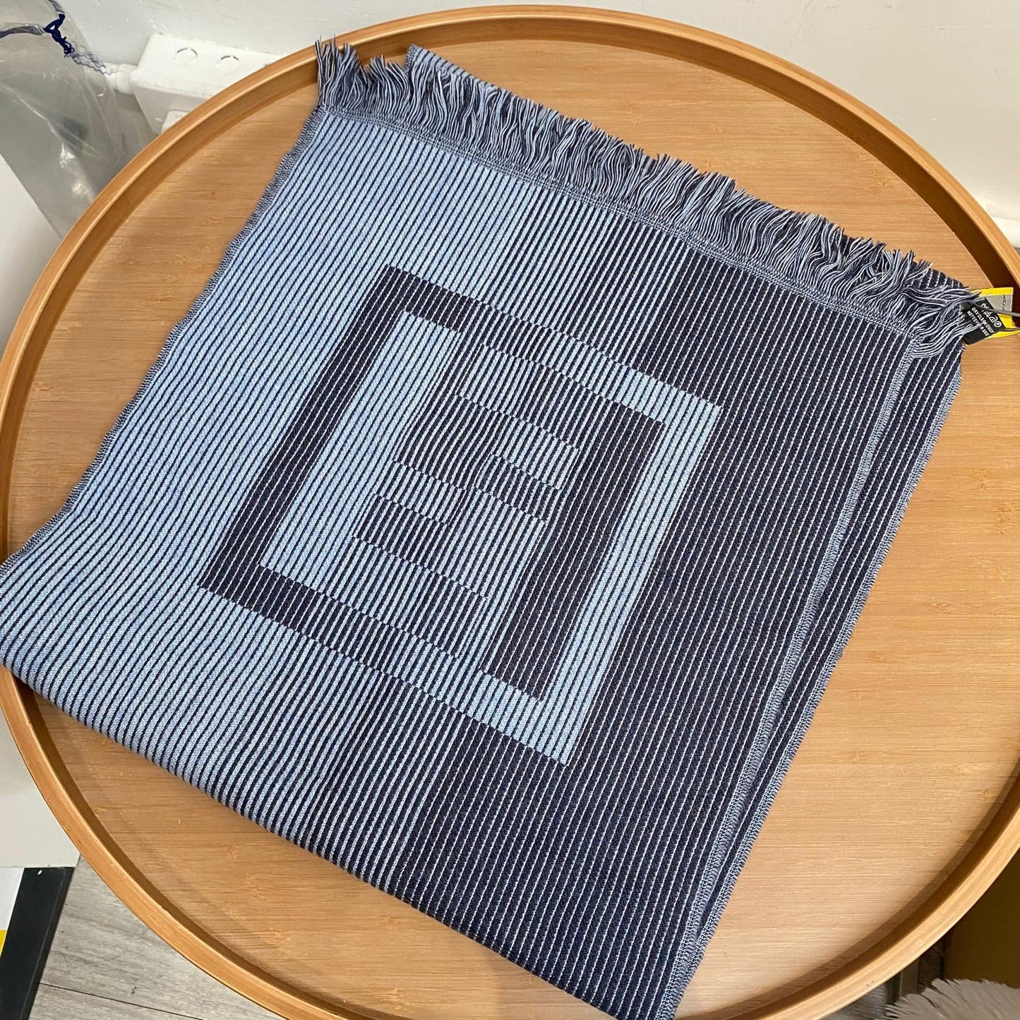 Fendi 100%Wool 頸巾