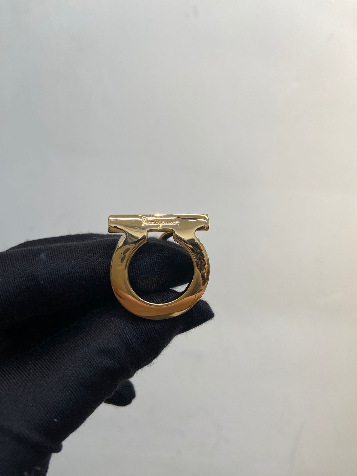 ferragamo 絲巾扣