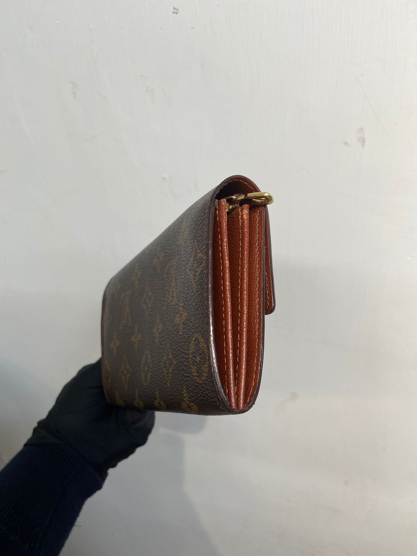 LV long wallet