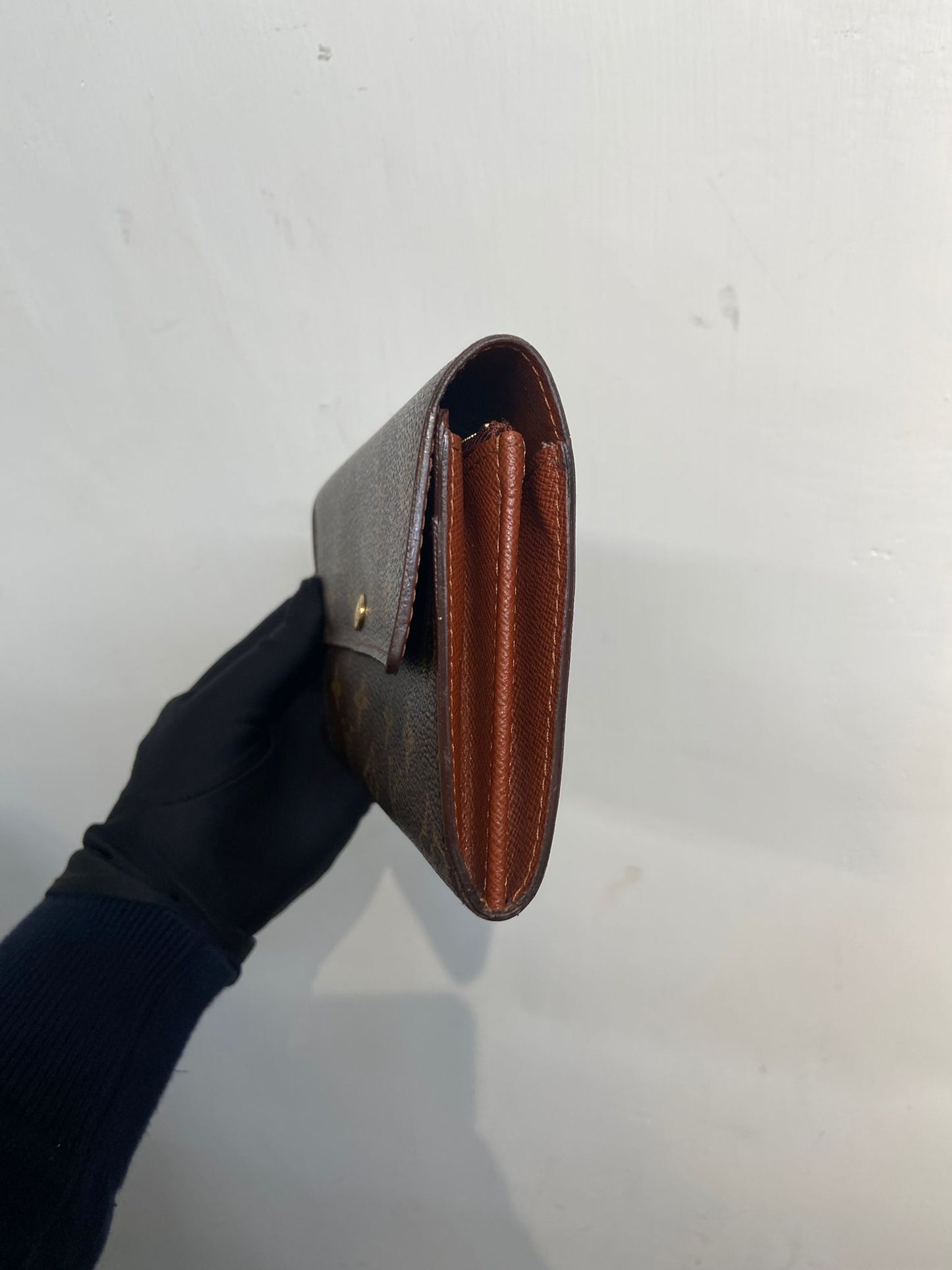 LV long wallet