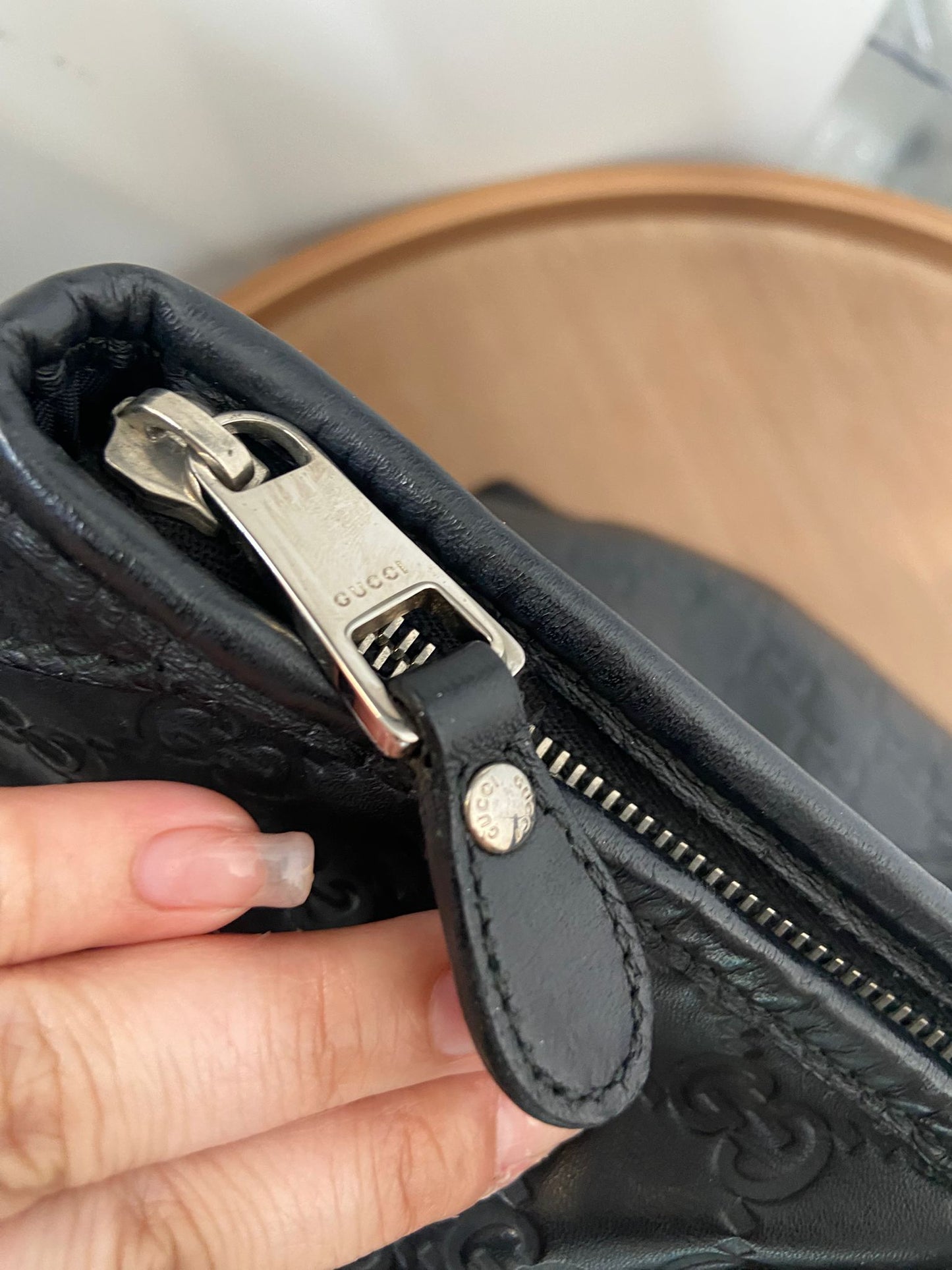 Gucci 黑色壓花牛皮tote bag