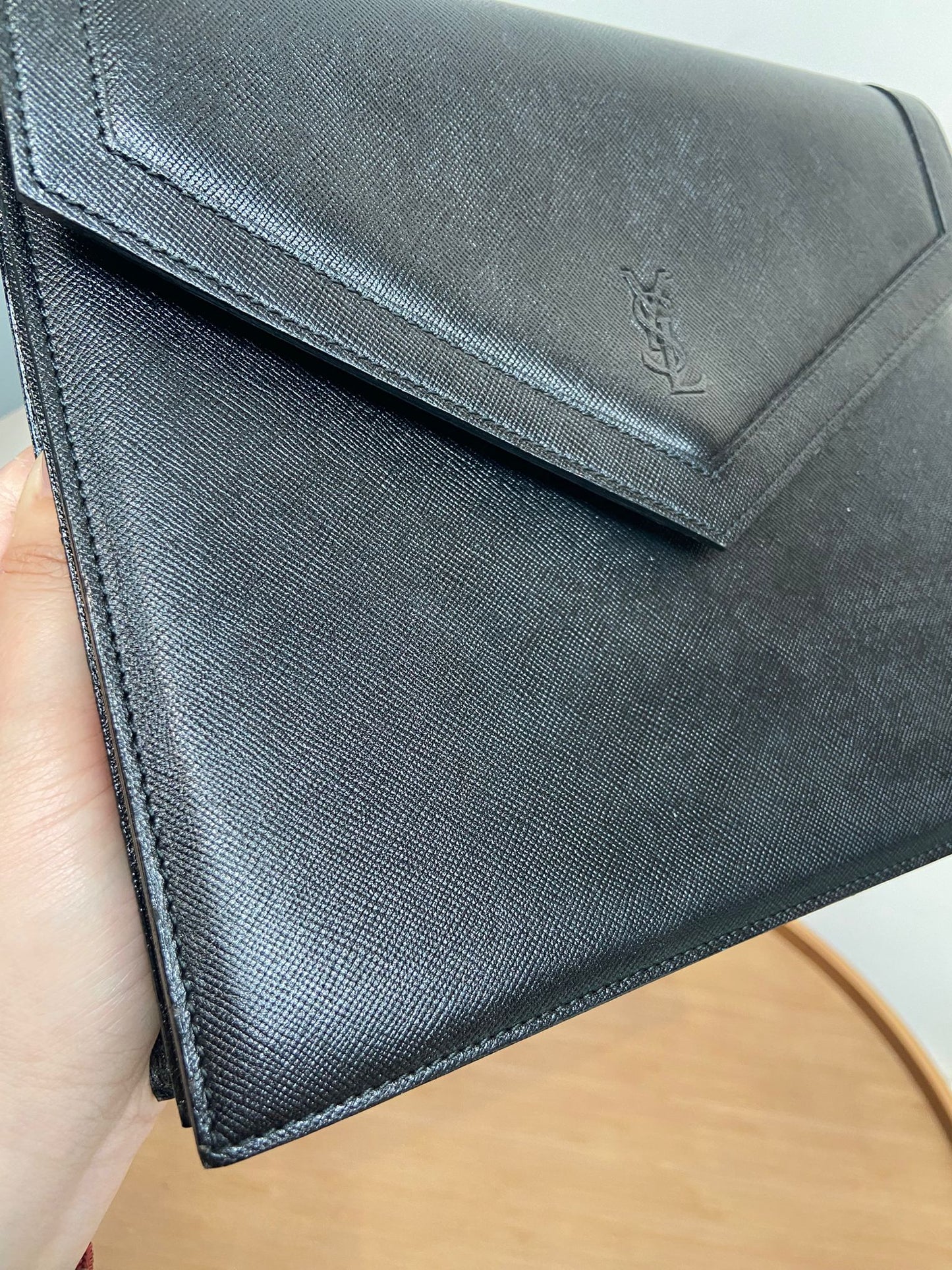 YSL 信封包