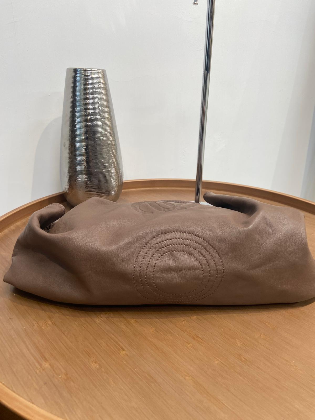Loewe 不規則餃子包