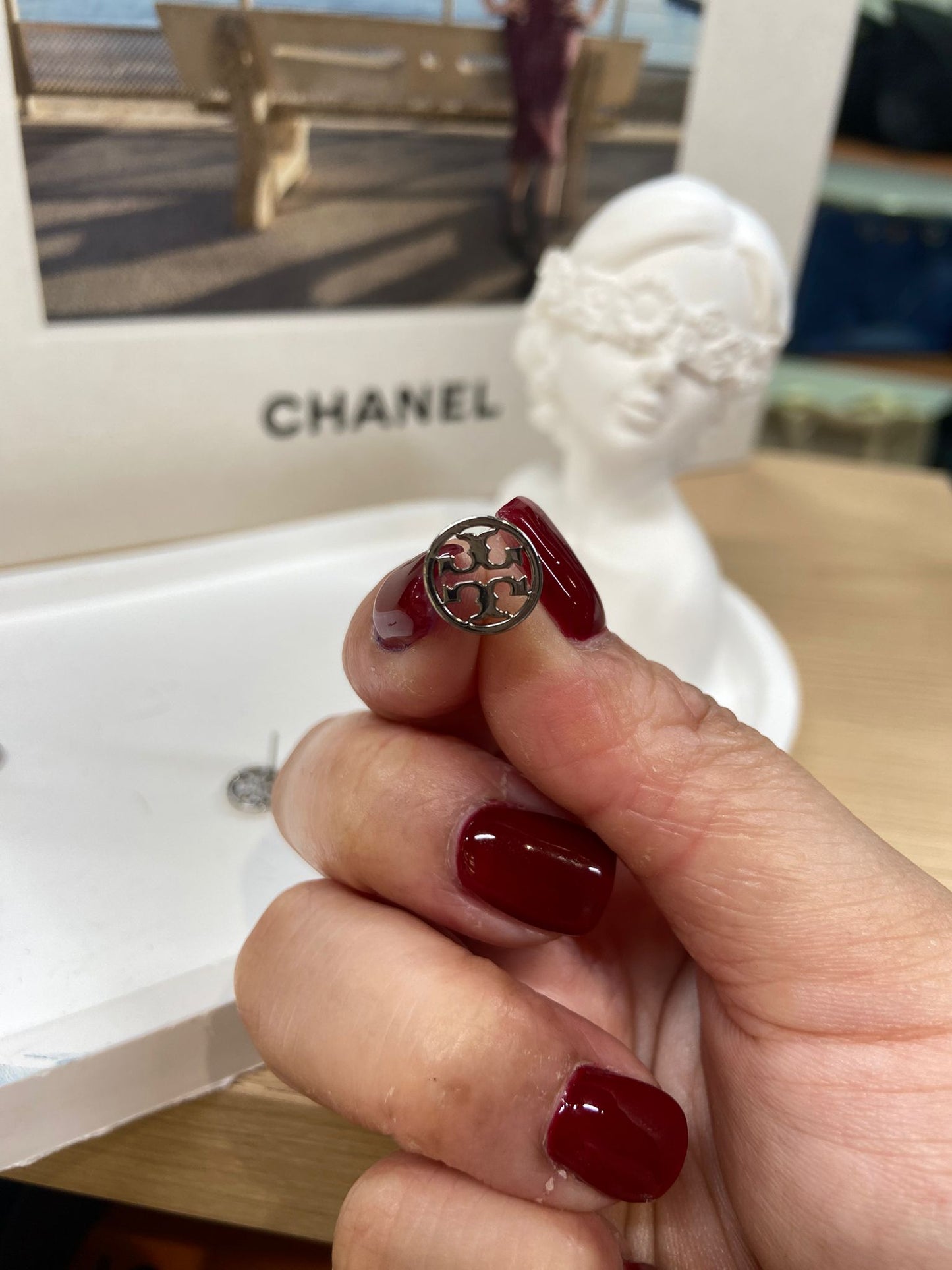 Tory burch Logo耳環