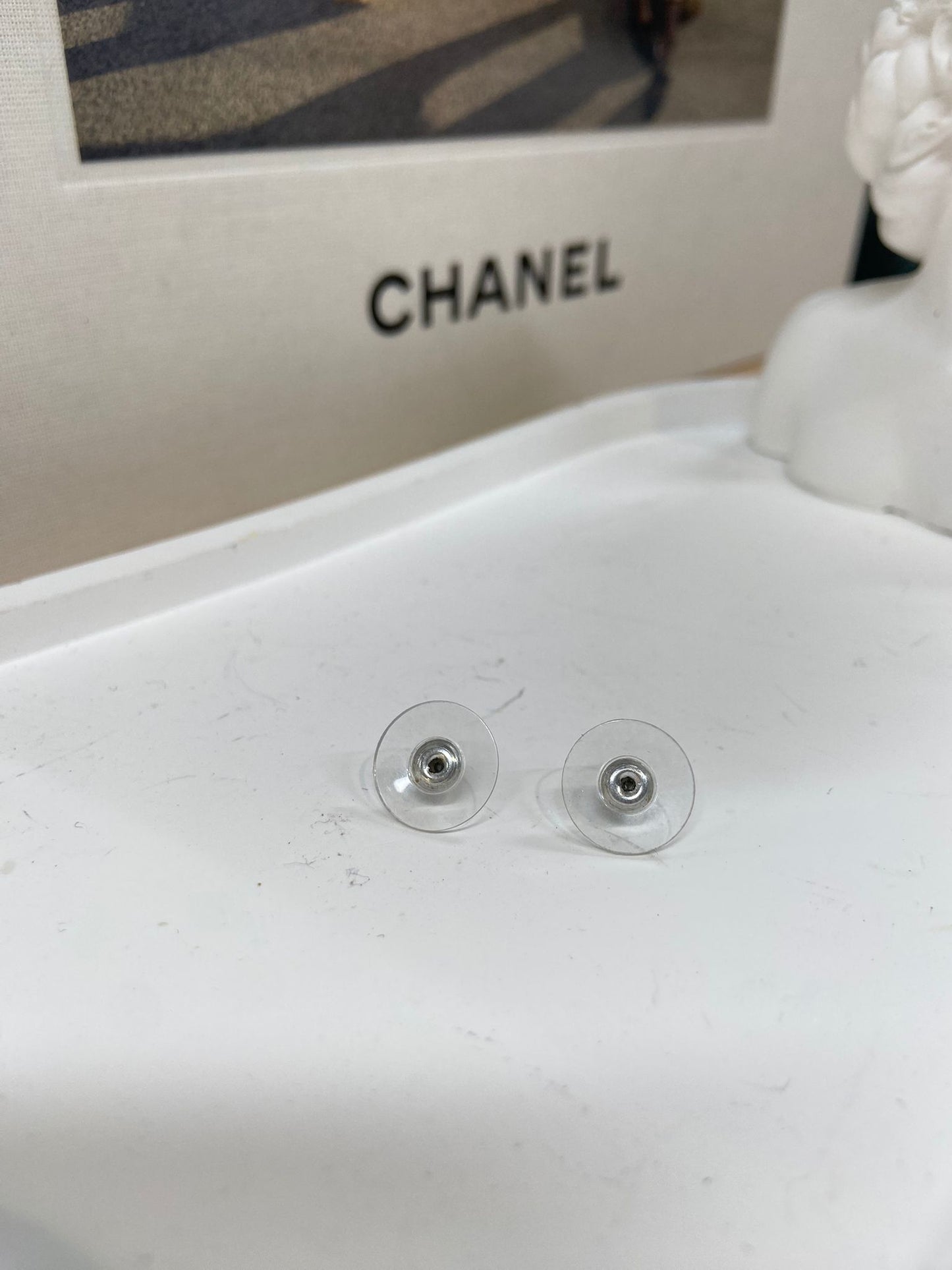 CHANEL Logo粉色閃石耳環