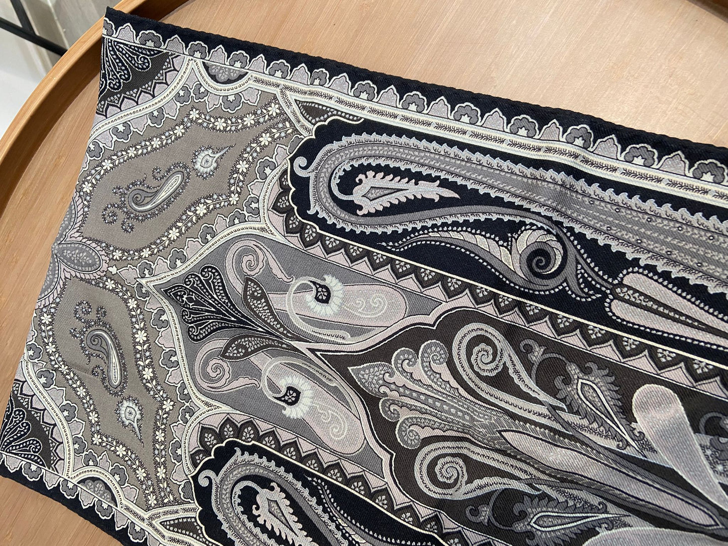 Etro 黑灰 長絲巾