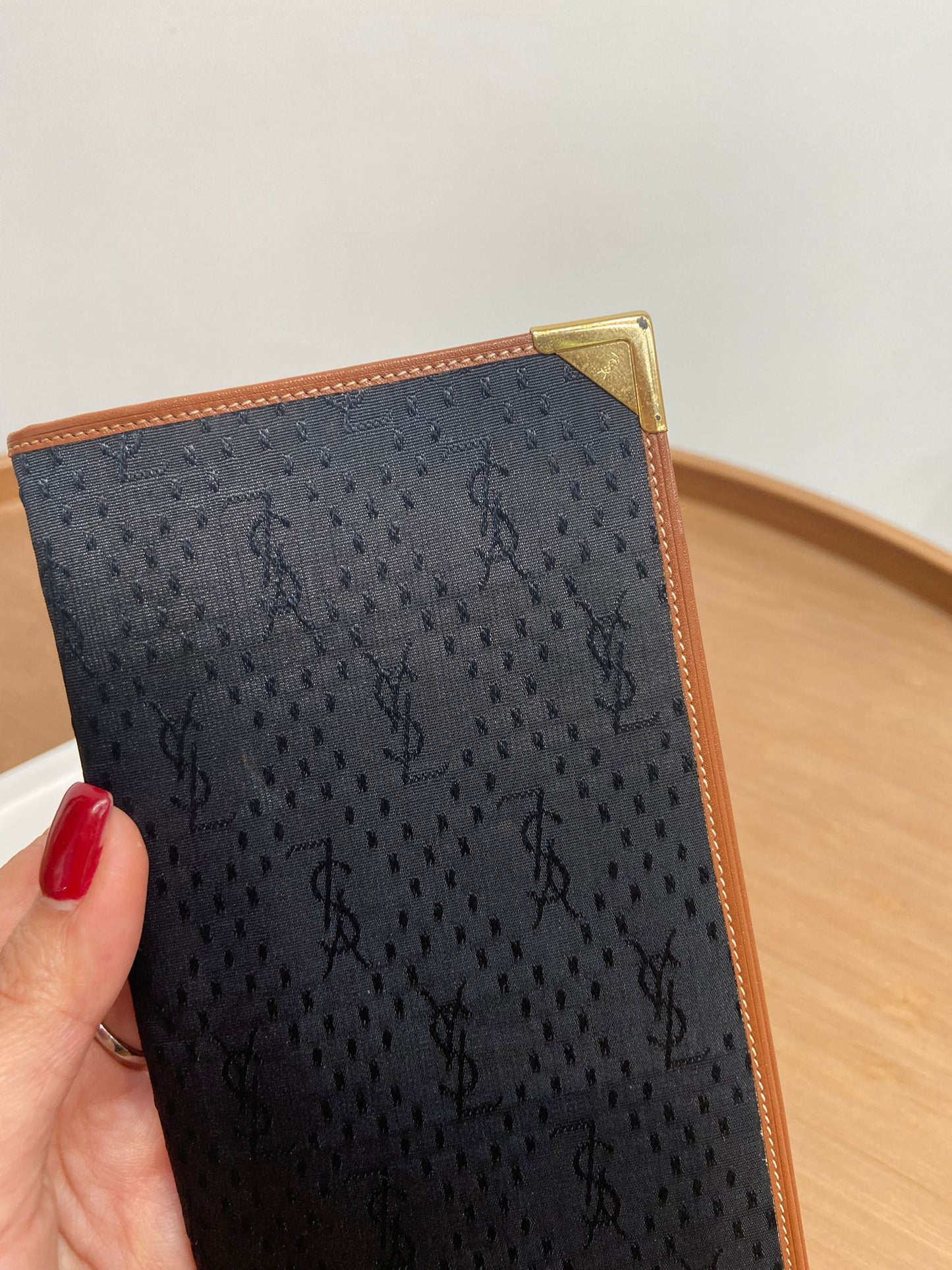 YSL 長銀包