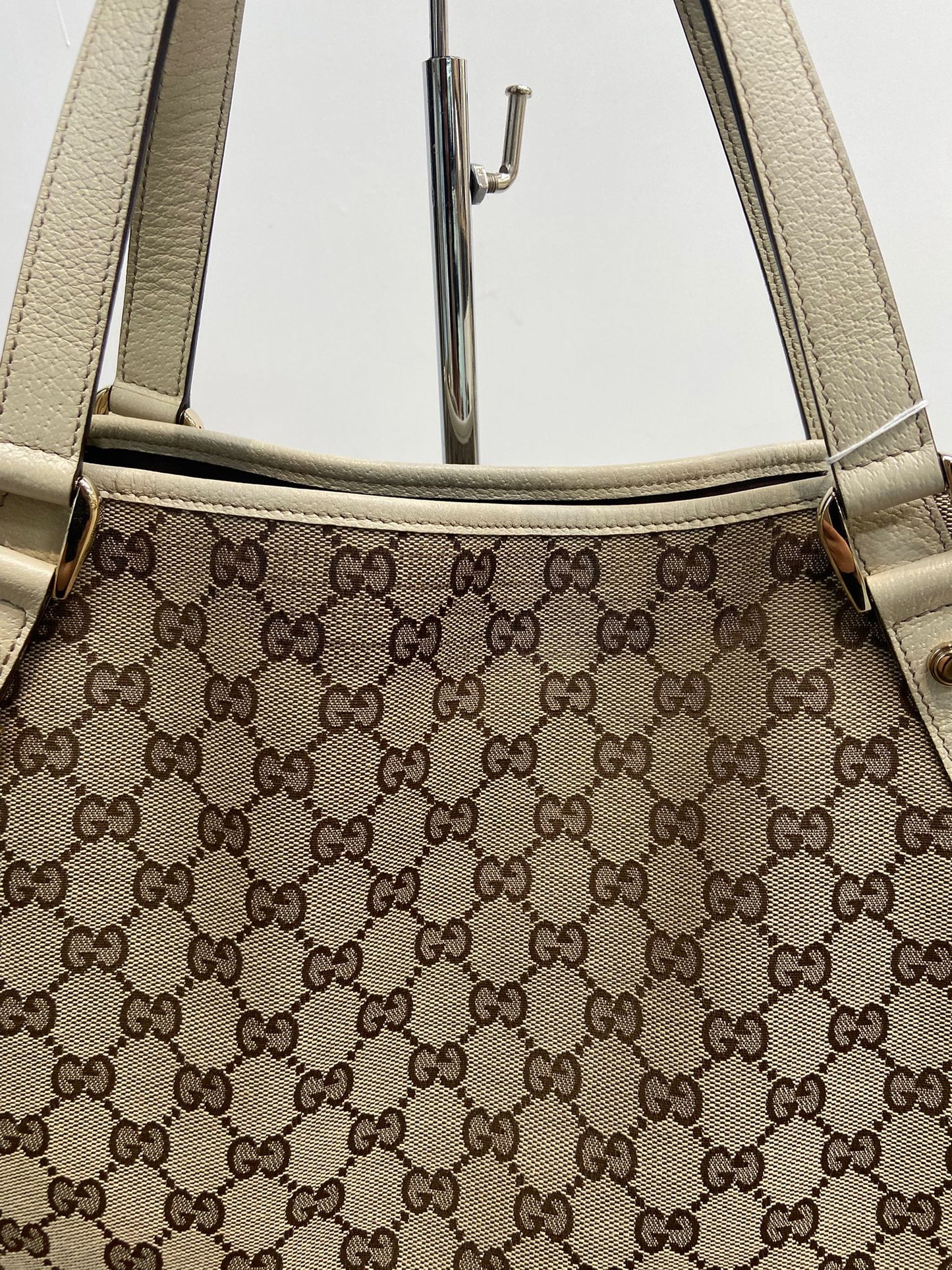 Gucci 老花單肩袋